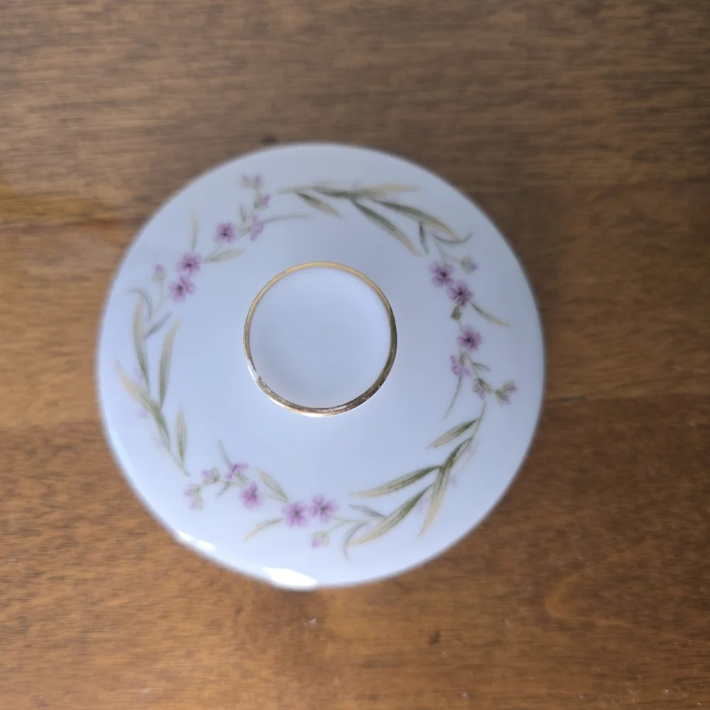 Elegant Floral White Sugar Bowl with Gold Accents